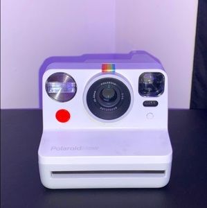 polaroid white camera